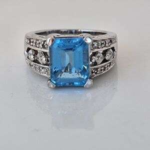 Natural Swiss Blue Topaz & White Topaz Ring Sterling Silver Size 5!